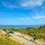 Eleopetra Halkidiki *